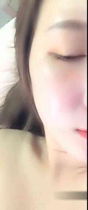 卡哇伊(原小姐姐)直播平台高颜值气质美女主播收费大秀 高颜值无毛木耳 自慰插穴 然后洗澡 十分诱人