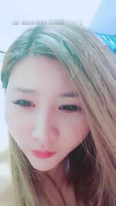 小可爱平台(原卡哇伊)高颜值美女主播妖女雯雯1030收费自慰大秀 颜值高身材好 激情自慰 十分诱人