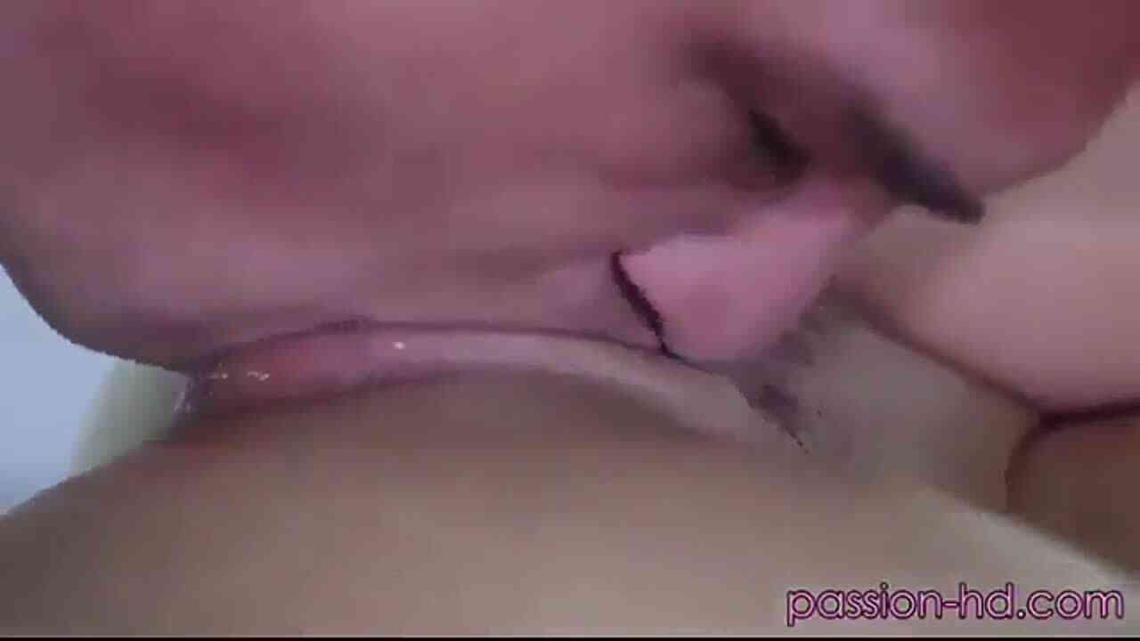 เลียทั้งทีให้มันได้อย่างนี้