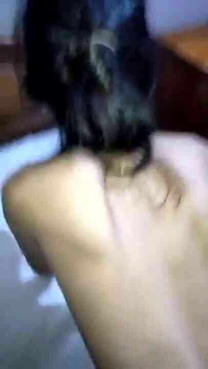 เมื่อเธอโดนเดี่ยวกระแทกจนแตก บ้านโป่ง