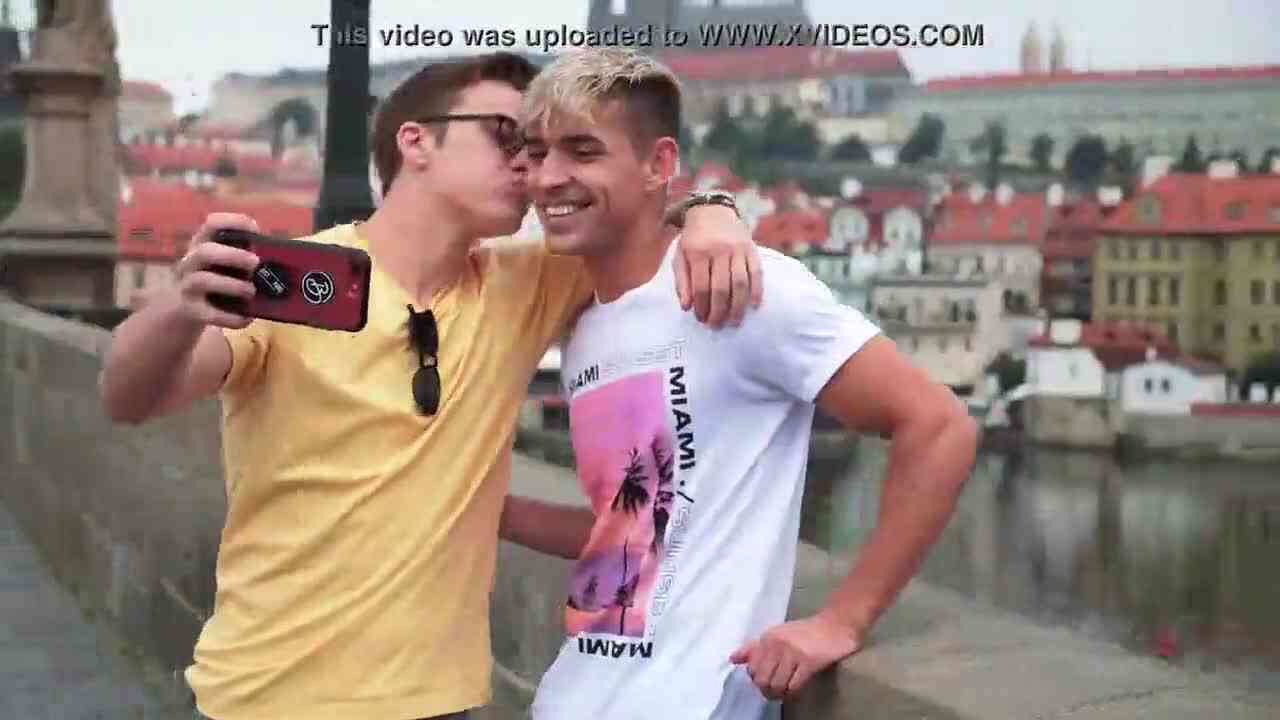 (เกย์) หนุ่มแว่น โคตรหล่อ เย็ดตูดแฟน เสียวมาก เอาให้สุด