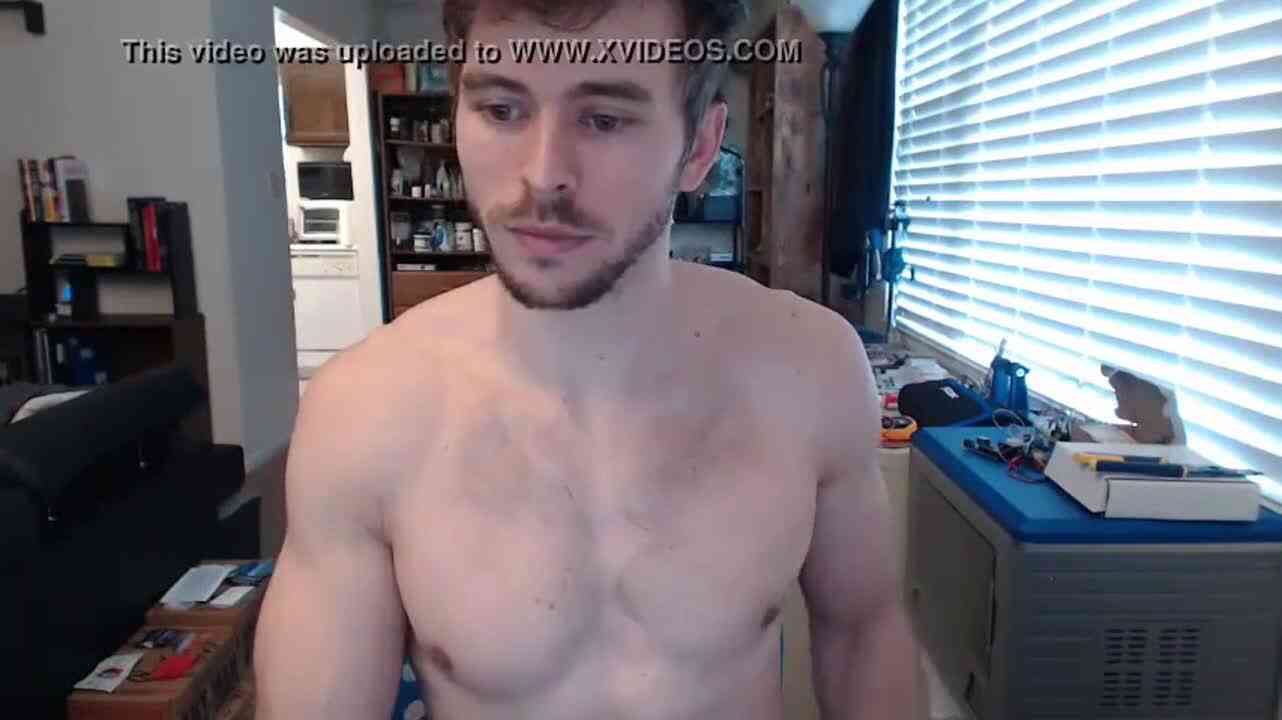 (เกย์) หนุ่มหล่อ โชว์ของลับ ผ่านอินสตาแกรม