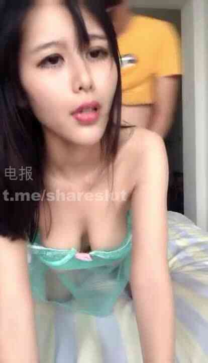 颜值不错骚气大奶妹子约炮啪啪 情趣呻吟 (2)